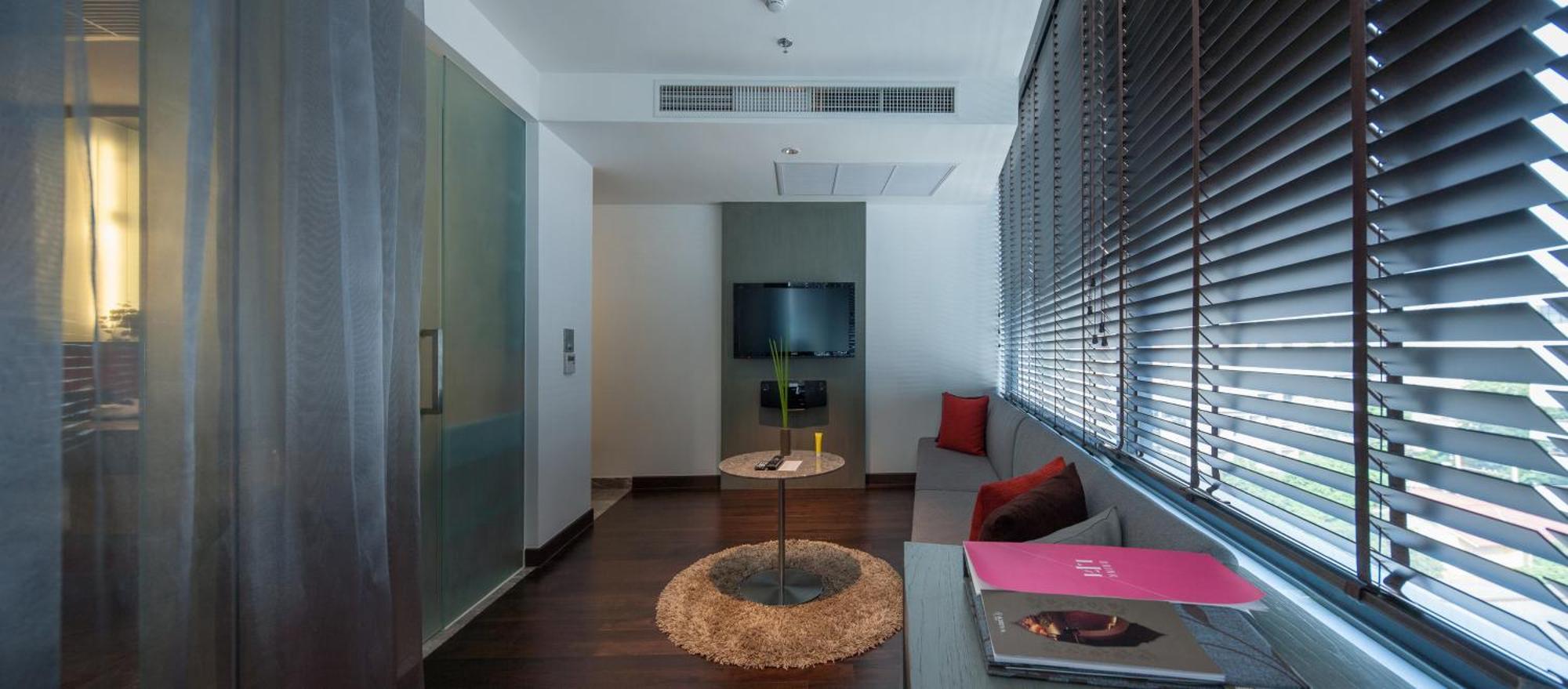Khách sạn Lit 4*